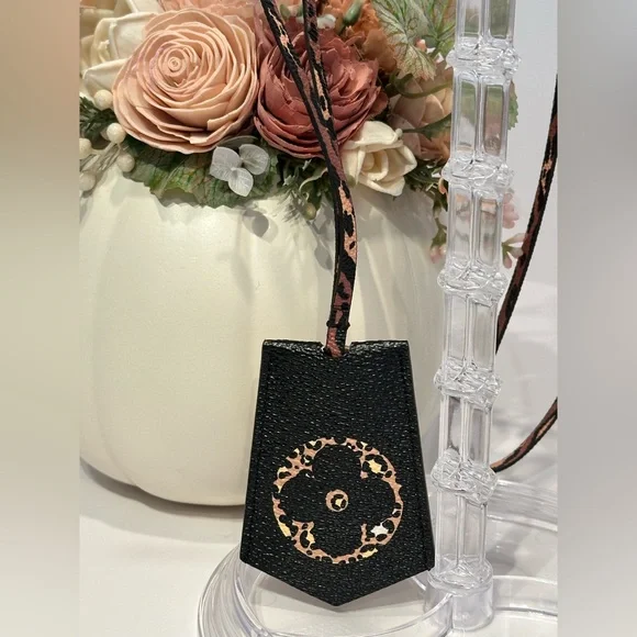 Louis Vuitton Limited Jungle Collection Luggage Tag Lanyard Keyring - Picture 6 of 8